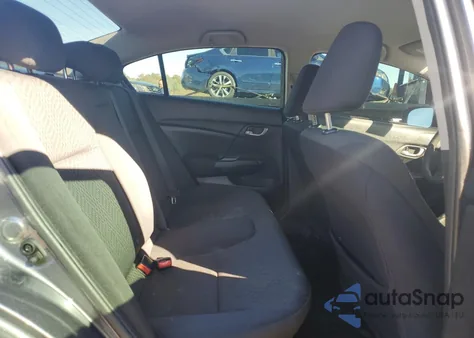 2015 Honda Civic Lx z USA, uszkodzony, nr VIN 19XFB2F53FE221790